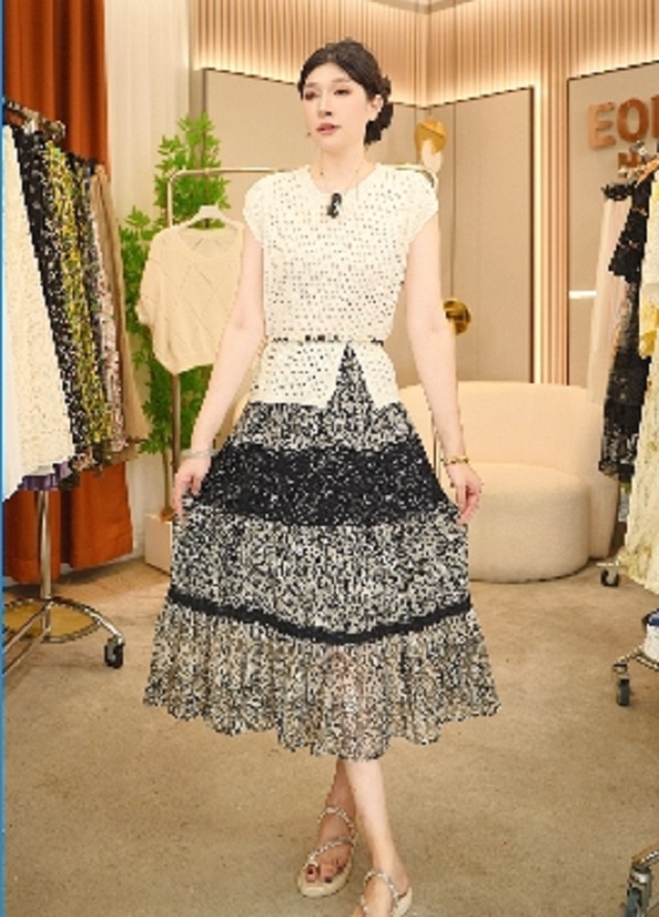 2025夏季新款时尚显瘦百搭款半身裙059