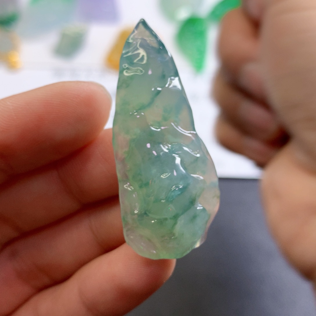 【闪购商品】翡翠吊坠(不含链)未镶嵌