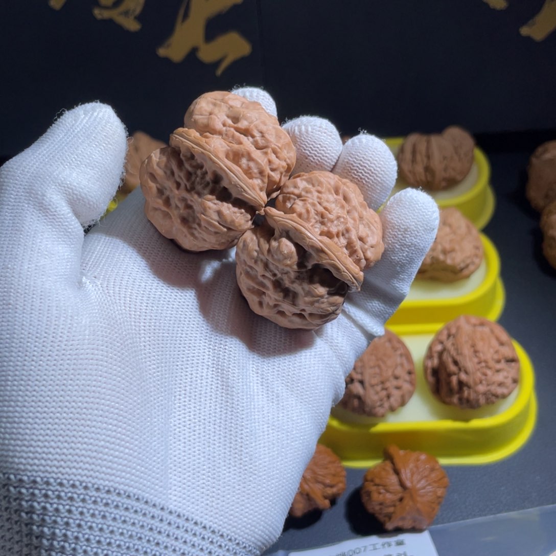 文玩核桃把件跑**停40号蛤蟆头