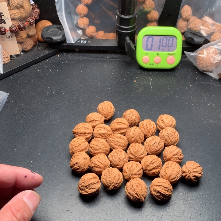 桃核吊坠꧁**꧂野生精品小核桃散籽