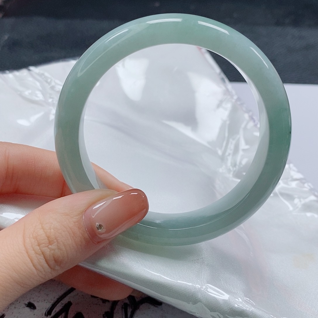 【闪购商品】未镶嵌手镯翡翠551号