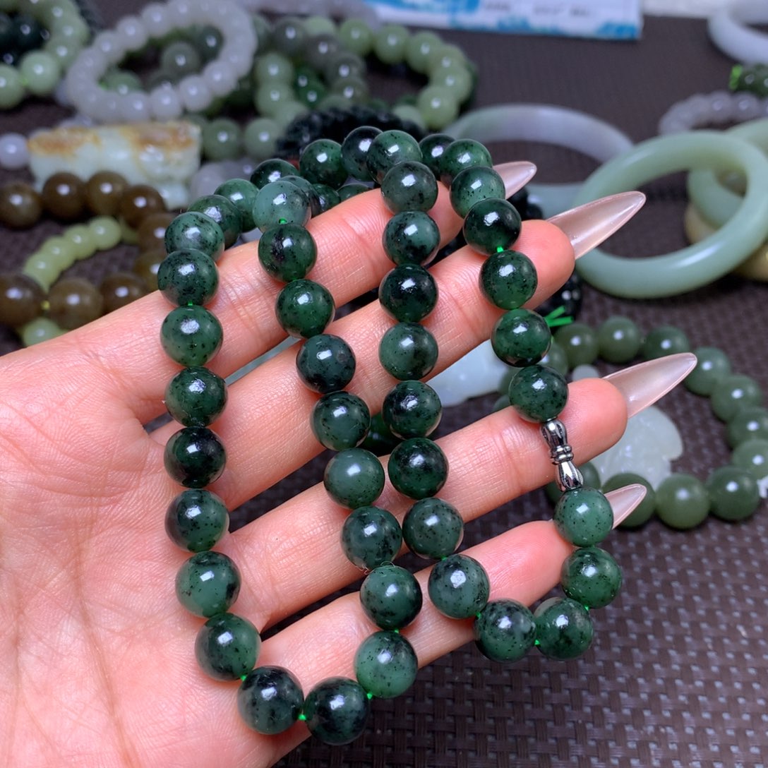 未镶嵌手串和田玉卡10