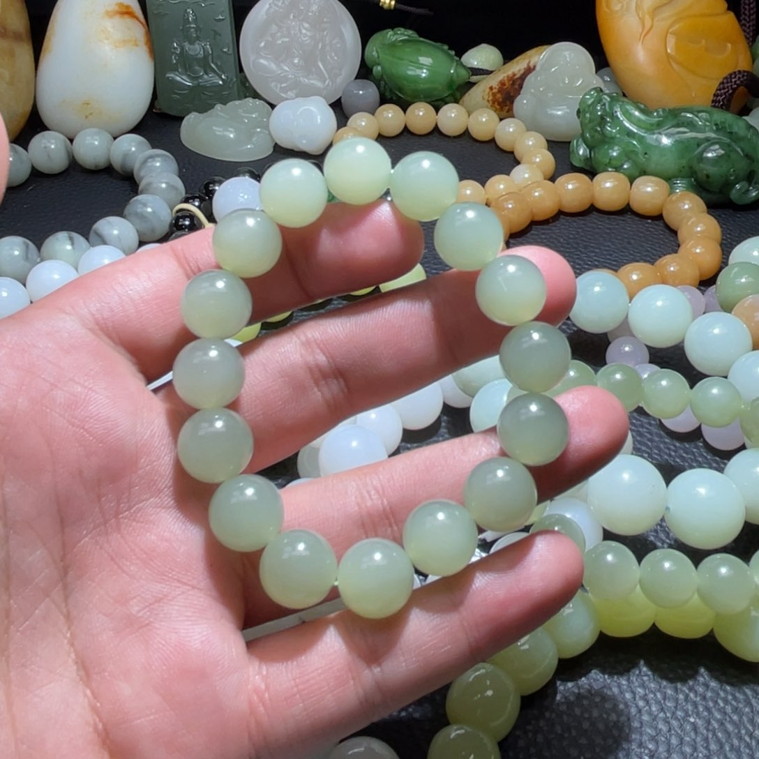 和田玉手串未镶嵌