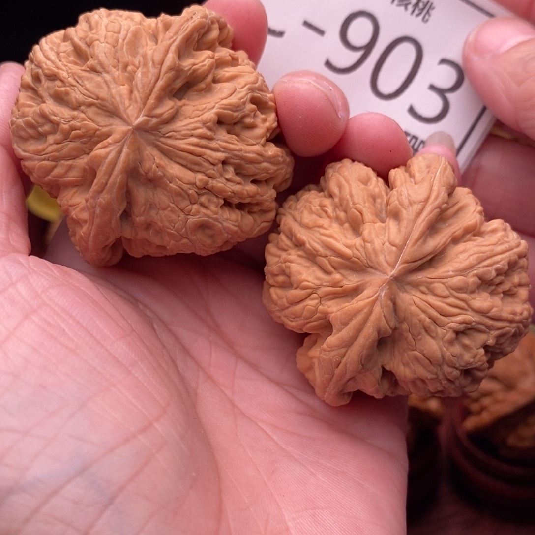 文玩核桃把件璐*粗筋46