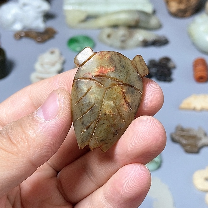 和田玉未镶嵌颈饰49