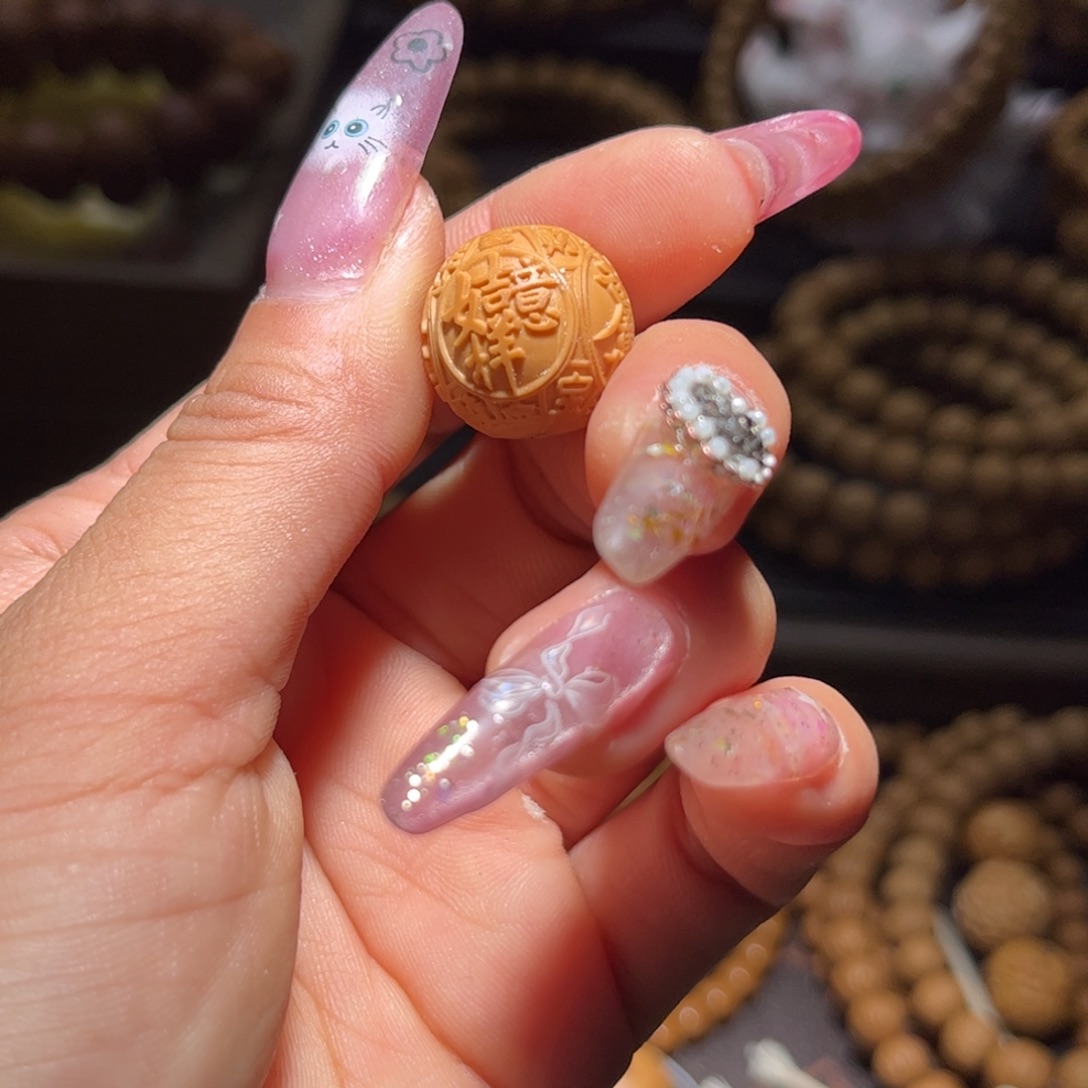 ジ***゜吊坠猴头核桃17吉言珠单颗全品无瑕无药