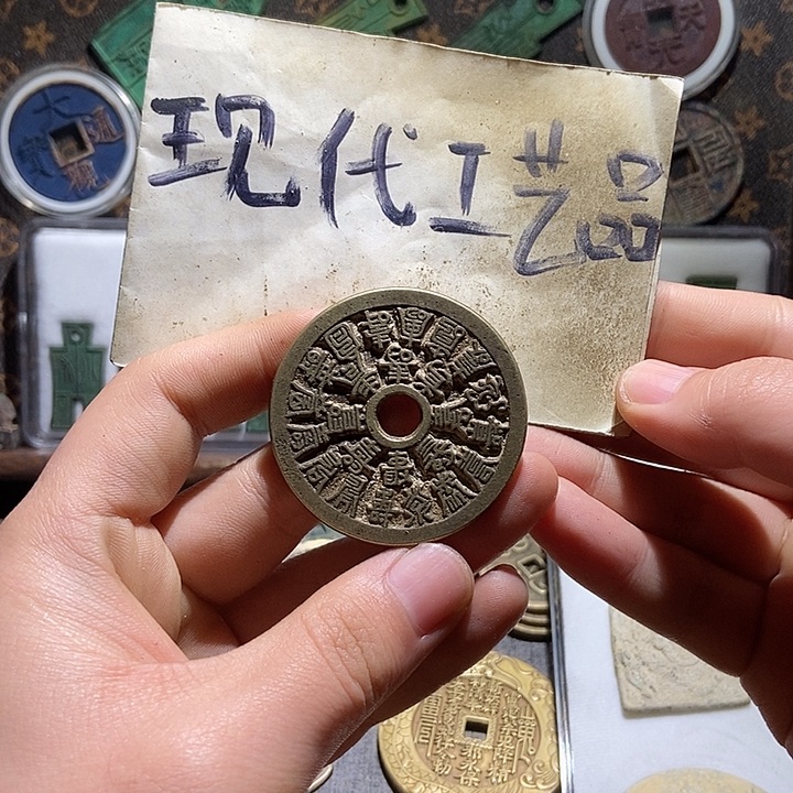 铜现代翻砂制作工艺品