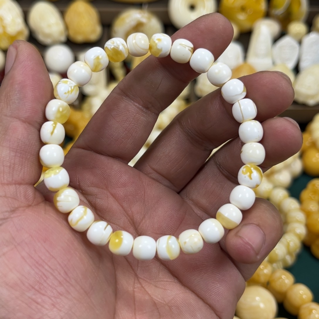 琥珀手链未镶嵌金瓷白溶洞老邢手串7.7mm