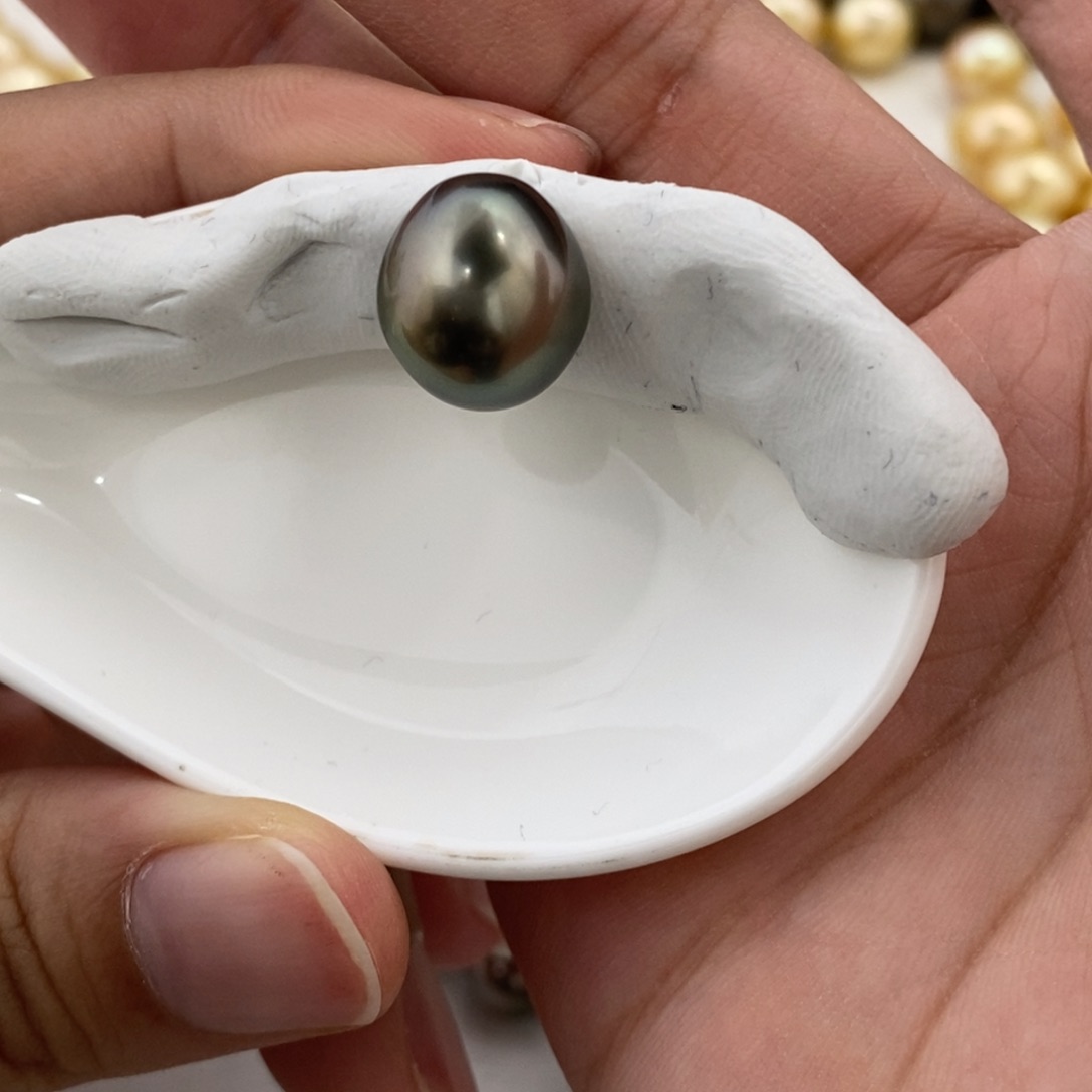 裸珠海水珍珠大溪地微瑕12.4m