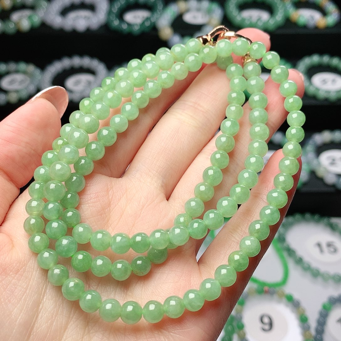 翡翠手链未镶嵌翡翠