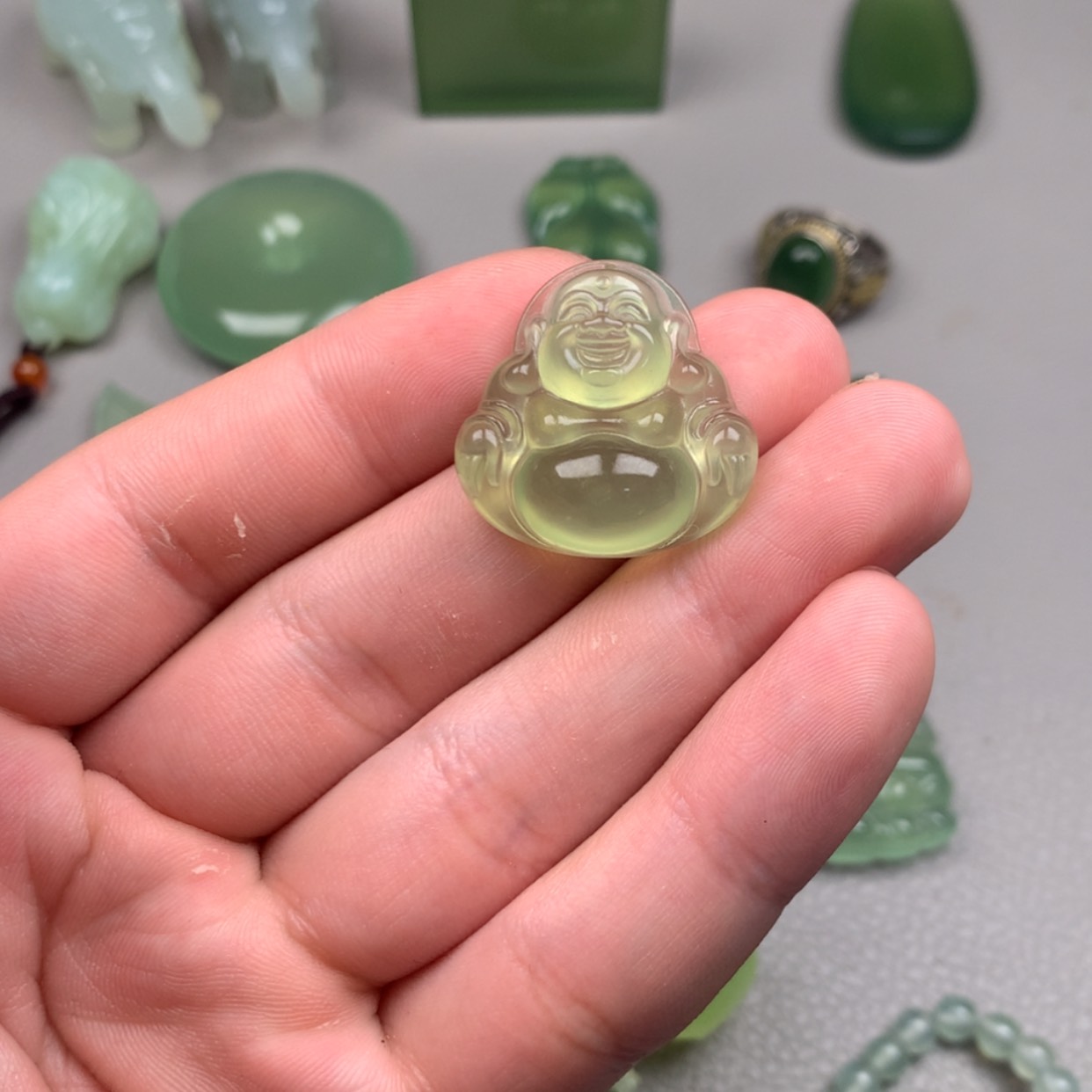 【闪购商品】蛇纹石玉未镶嵌岫玉