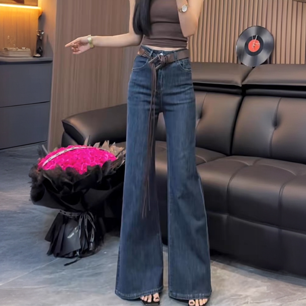 复古水洗微喇叭牛仔裤女秋季新款高腰宽松显瘦百搭不贴腿喇叭裤子