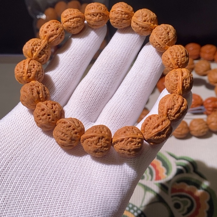 文玩核桃手串……5