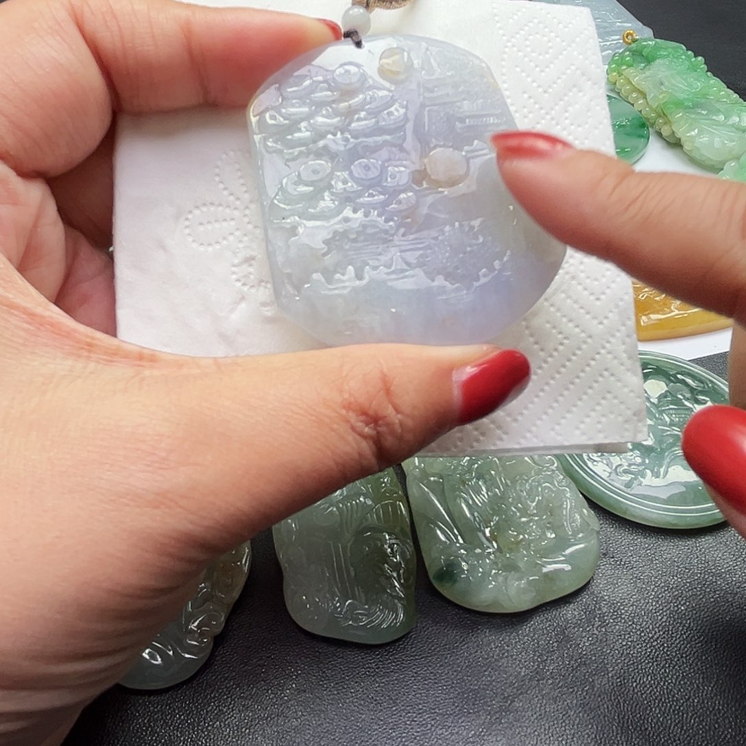 翡翠未镶嵌颈饰吊坠