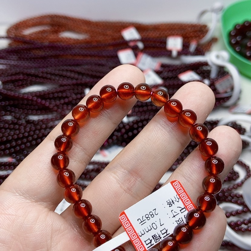 【闪购商品】手链未镶嵌石榴石7毫米