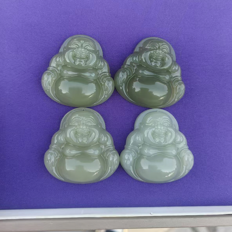 和田玉青海料卡40正装佛公配绳挂件，多样性发其一