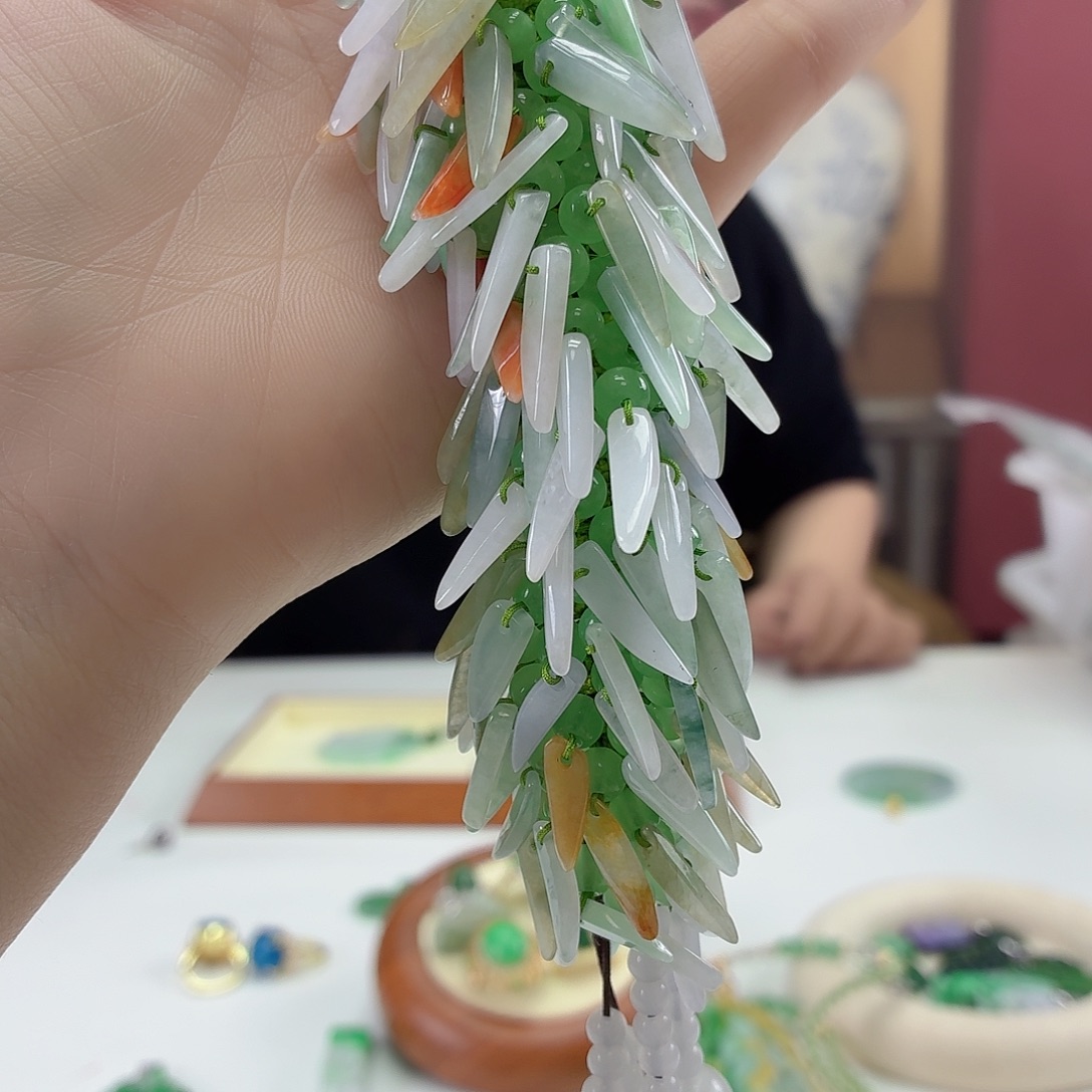 翡翠银S925镶嵌颈饰