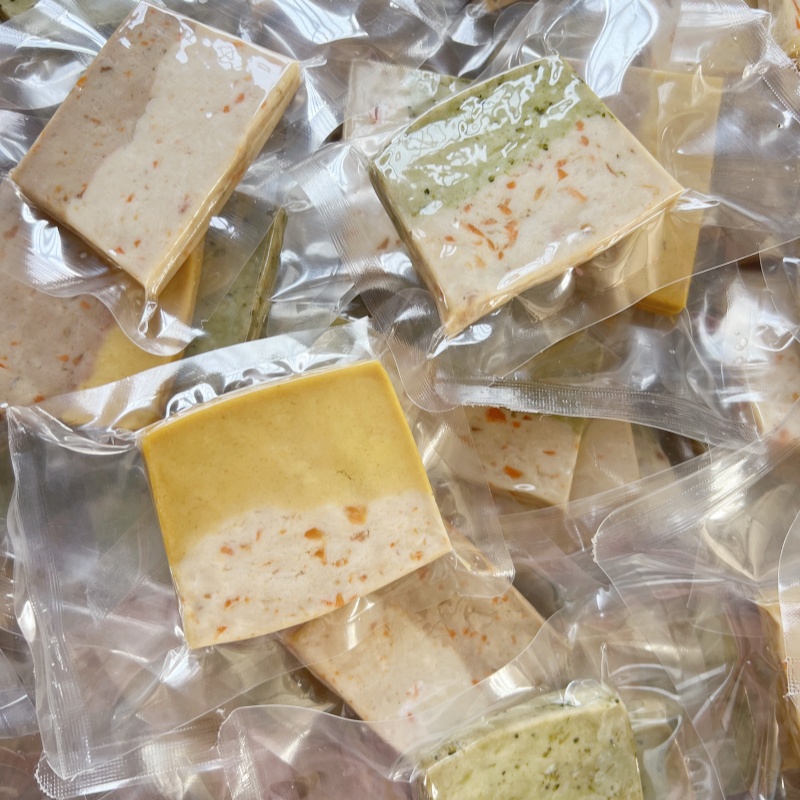 [全场满4件包邮]宠物鲜食鸡鸭双拼胡萝卜宠物松糕50g