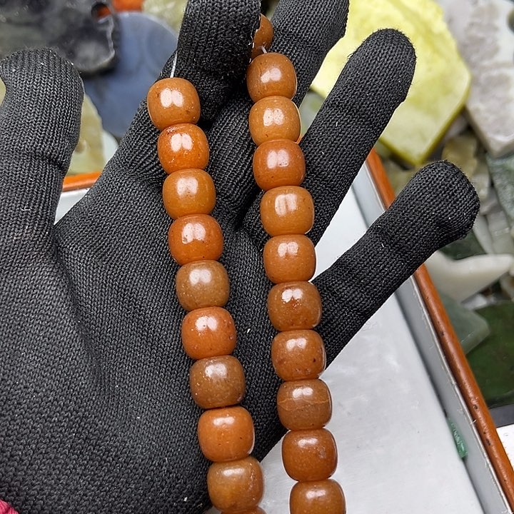 未镶嵌和田玉（翠青玉）珠宝奇石