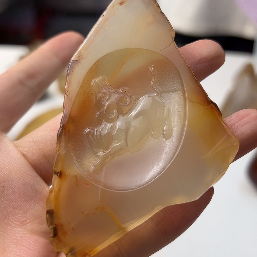 未镶嵌颈饰玛瑙/玉髓