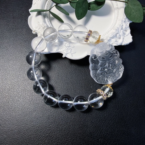 天然白水晶九尾狐手链雕刻女款百搭单圈精美情侣