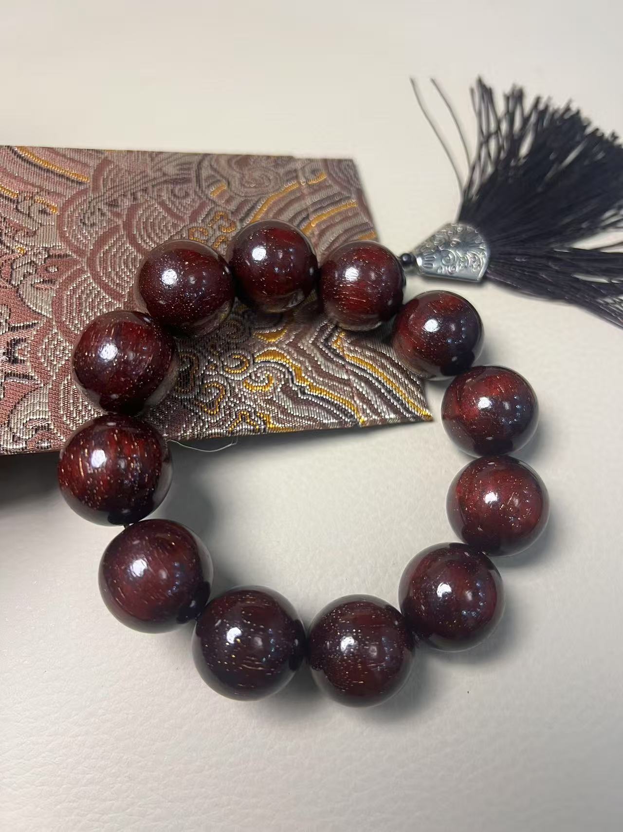 105-精品手串（无礼盒）