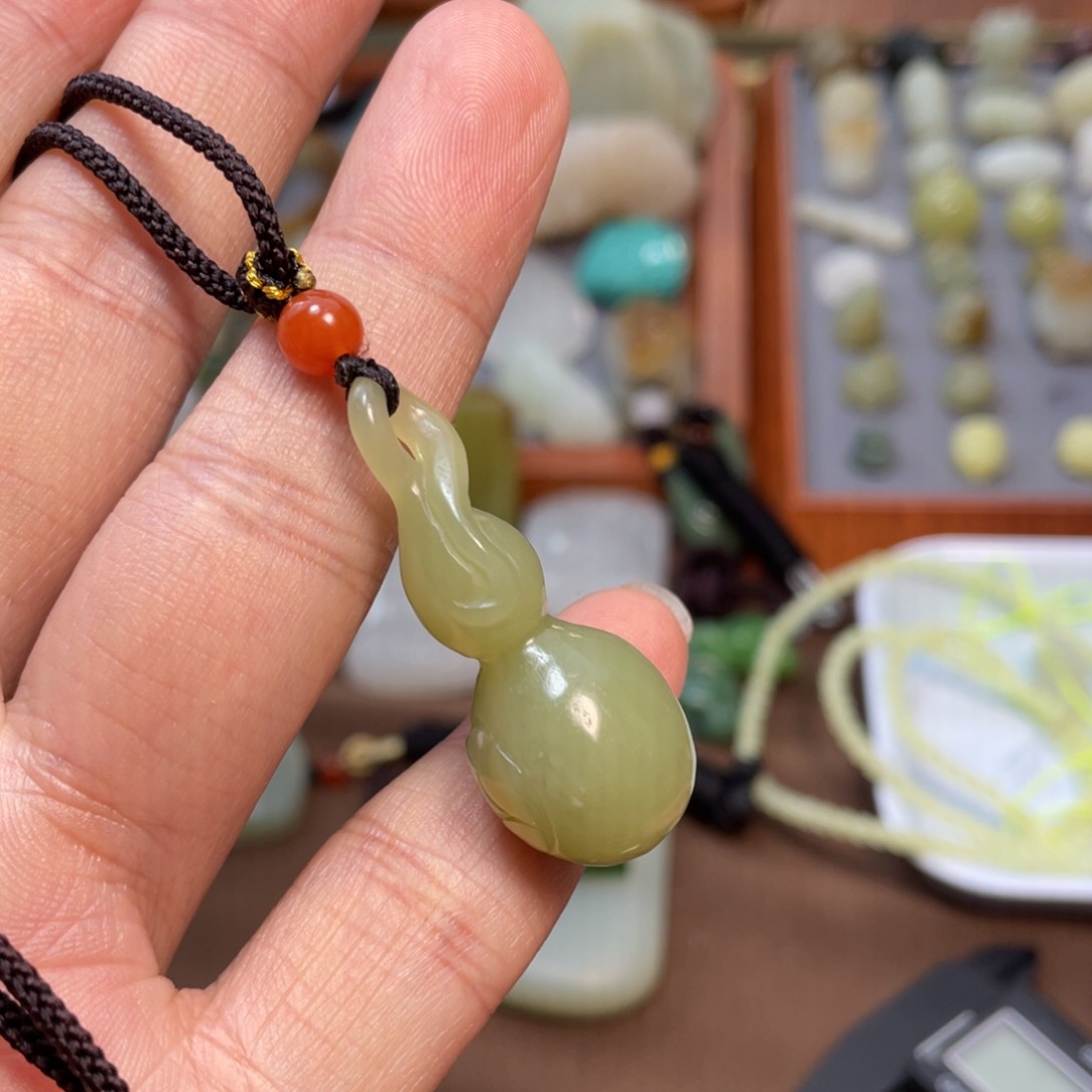 和田玉和田玉未镶嵌