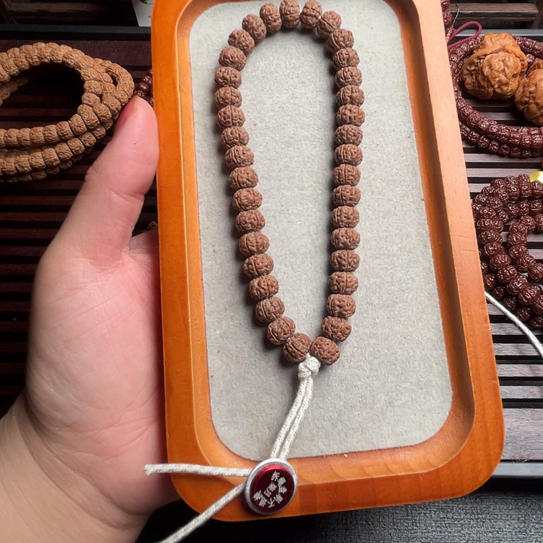 金刚菩提吊坠老树王