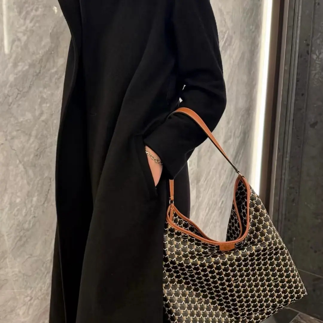 9【莫奈新款hobo】单肩腋下斜挎大容量流浪手提女包ing