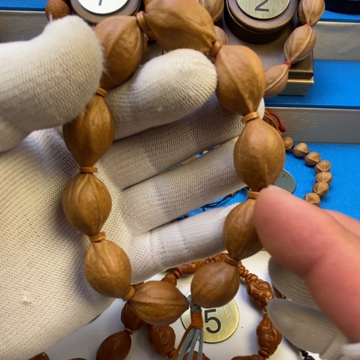 橄榄核手串闪电购1