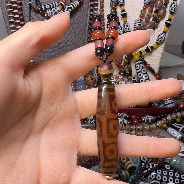 九***哥玛瑙/玉髓未镶嵌颈饰