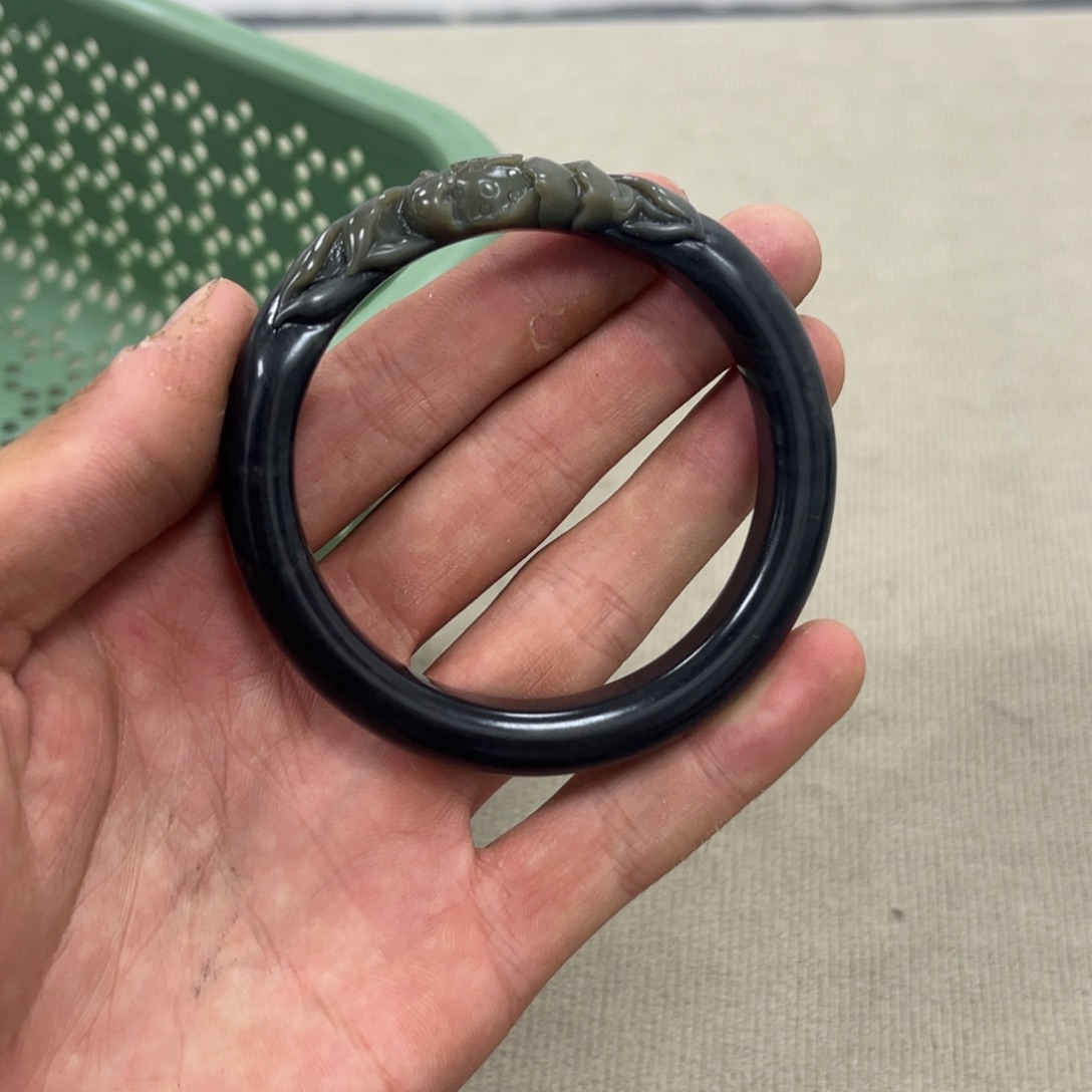 好***鱼未镶嵌手链和田玉