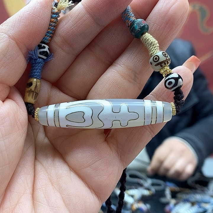 玛瑙/玉髓颈饰合金