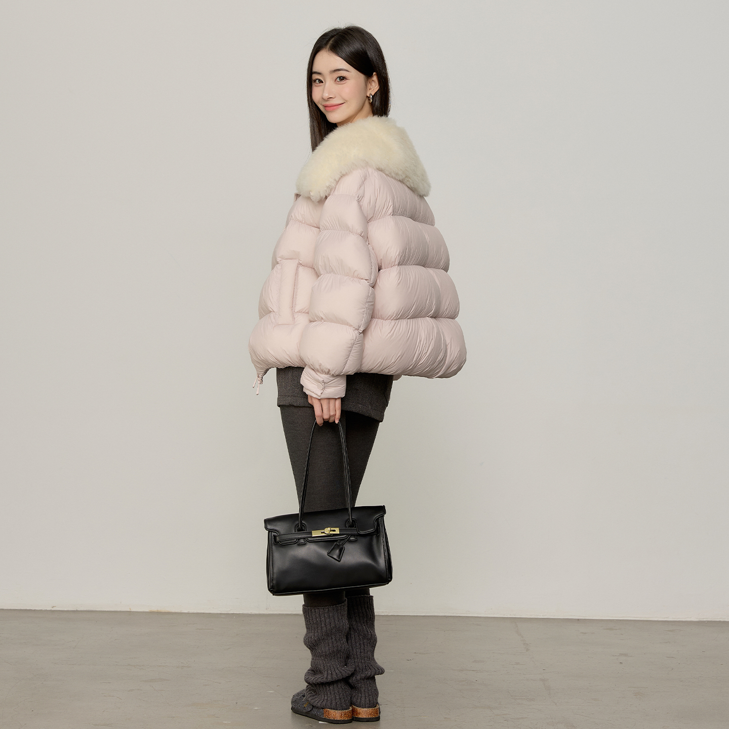 雪顶羽绒 山羊绒皮毛一体皮草毛领女短款90白鹅绒羽绒服25270-2