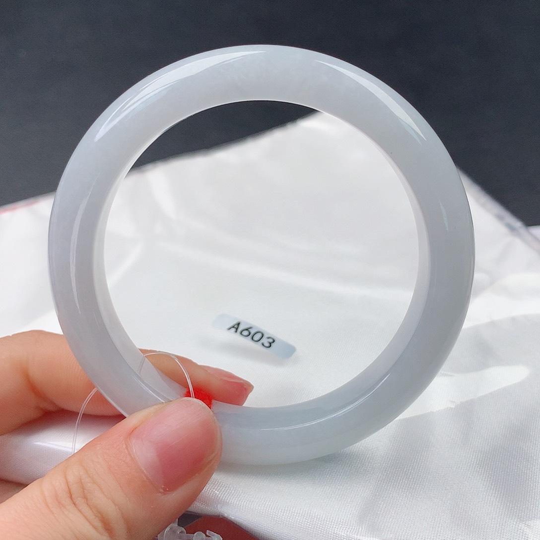 翡翠手镯未镶嵌92正55.8