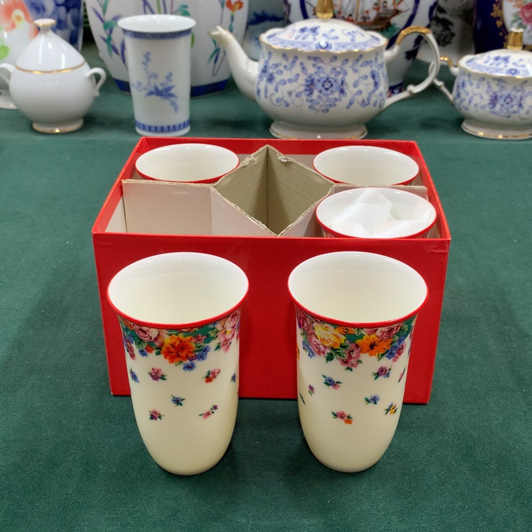 摆件全是大漂亮瓷器啊美美哒