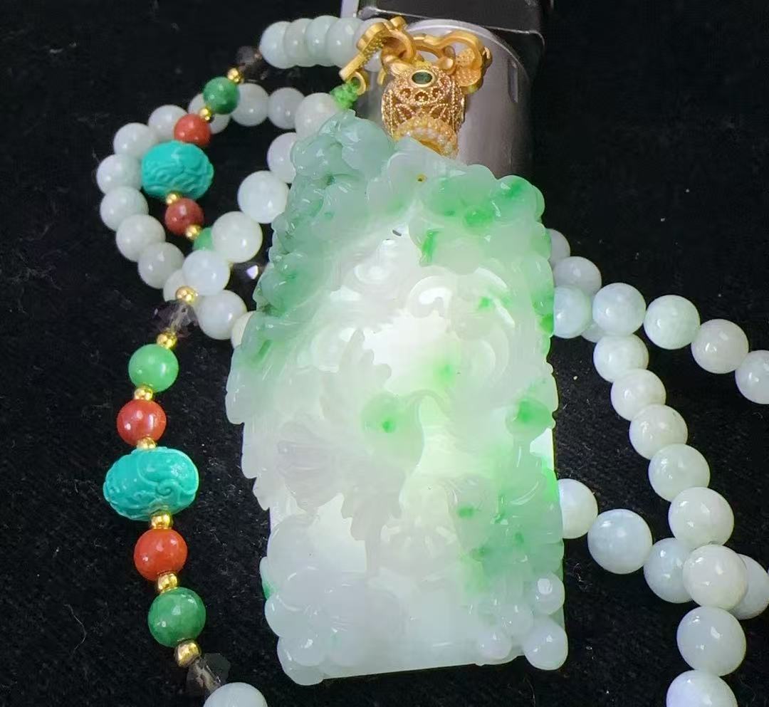 天然缅甸翡翠吊坠1742