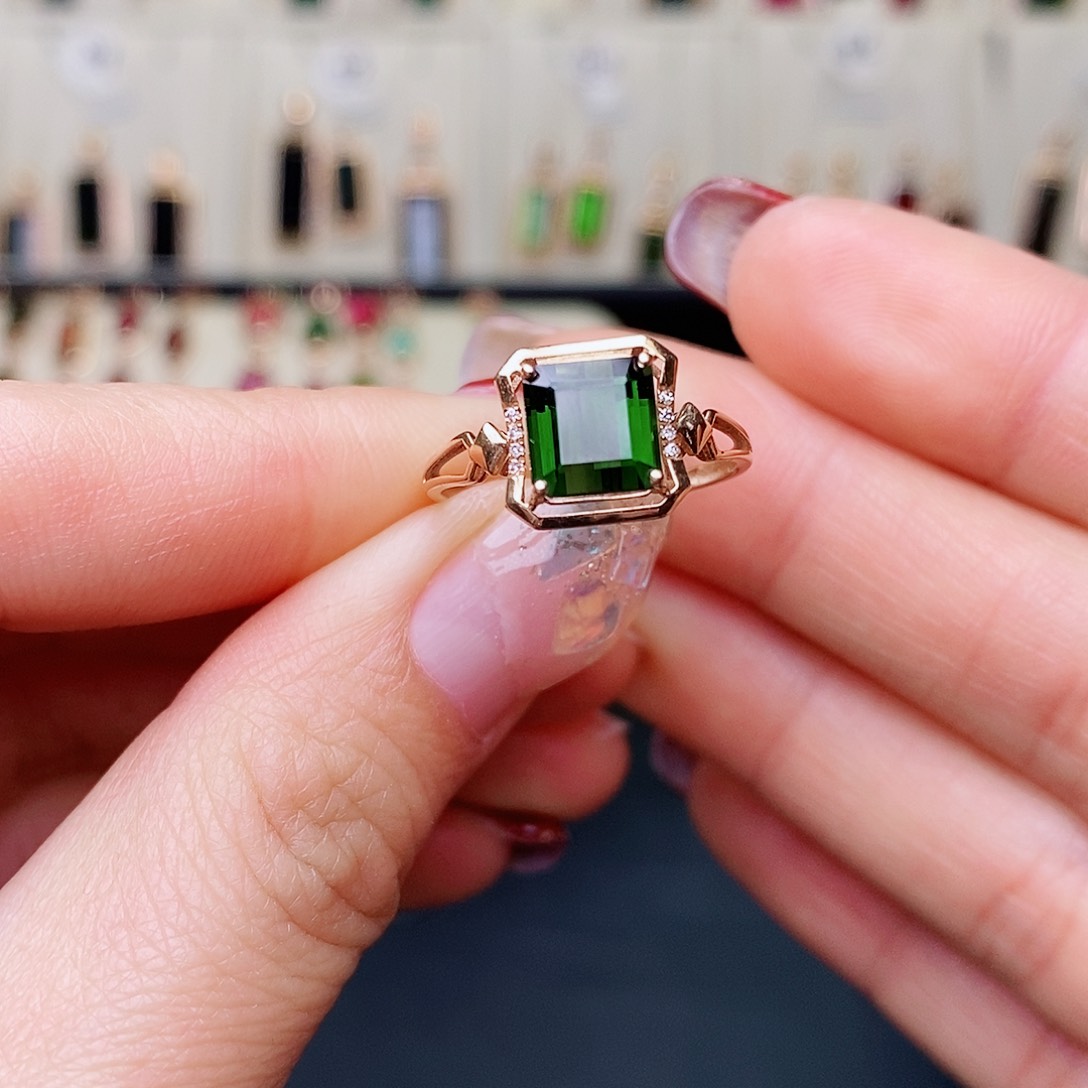 碧玺戒指碧玺18K金镶嵌