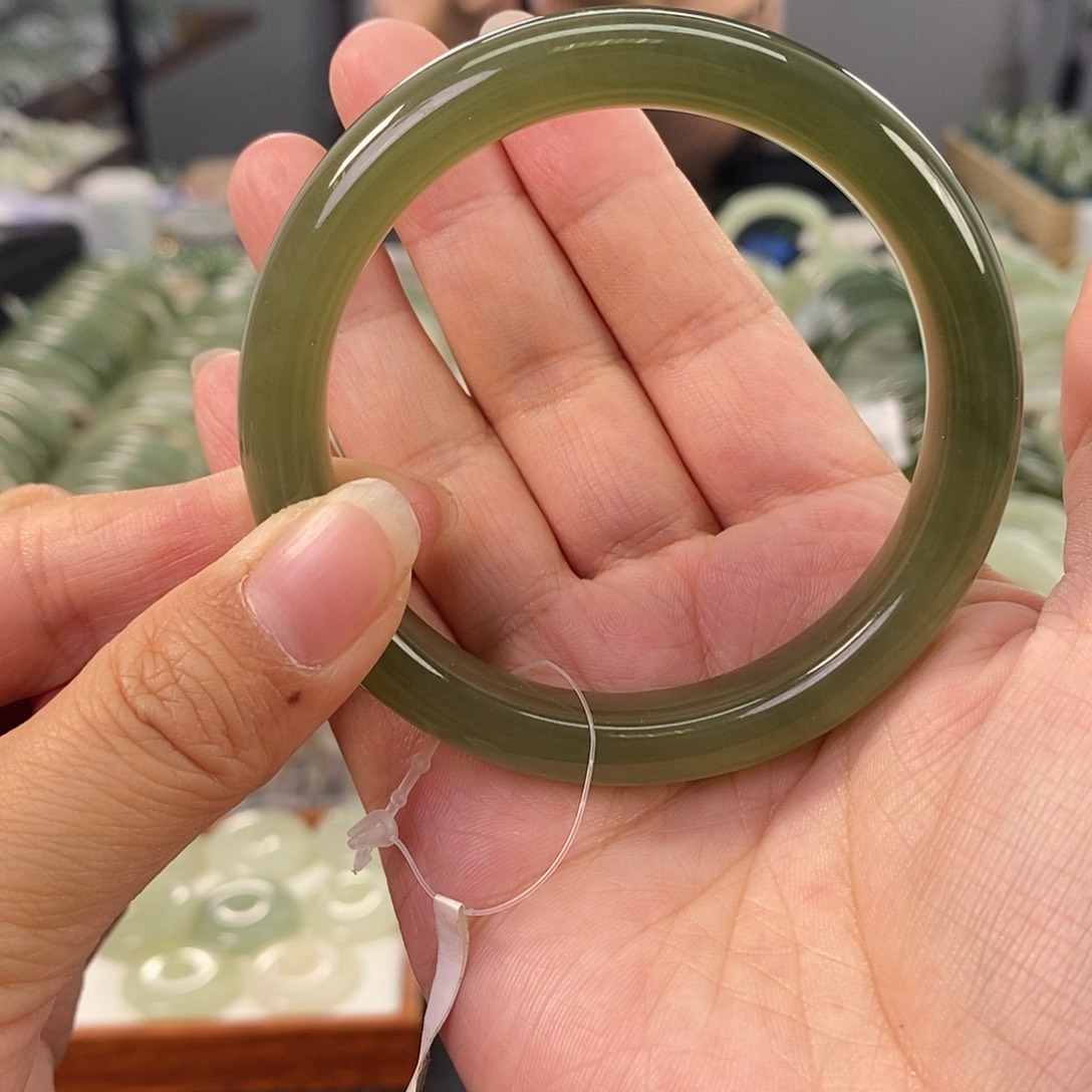 和田玉和田玉手镯57.58未镶嵌