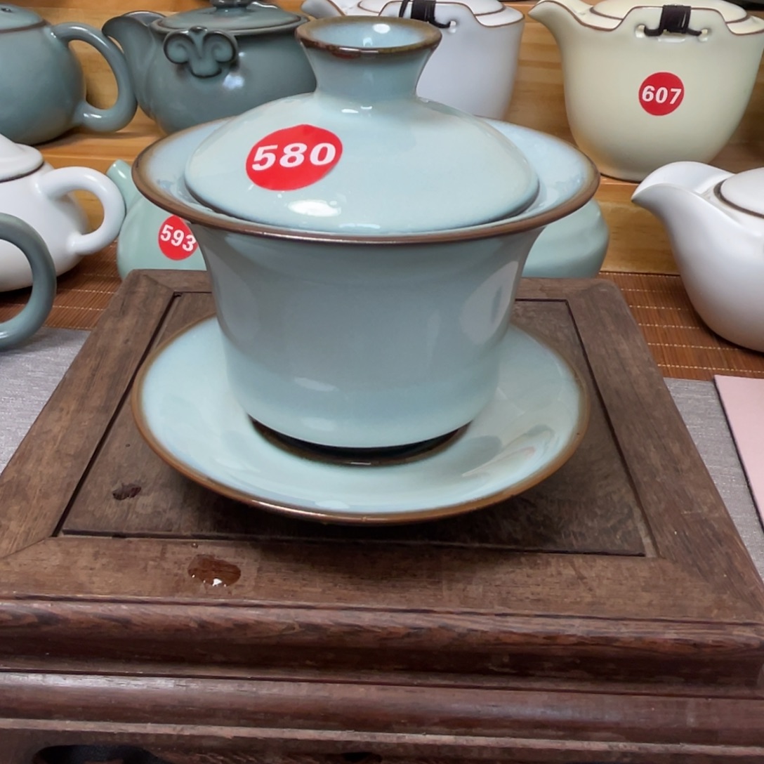 瓷片开播福利，闭眼入。