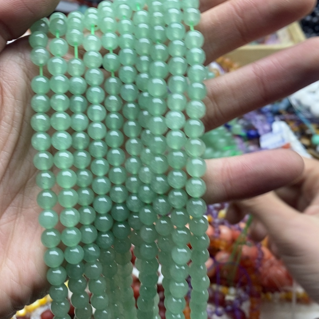 玛瑙/玉髓未镶嵌珠宝半成品一条天然6mm绿东岭玉圆珠