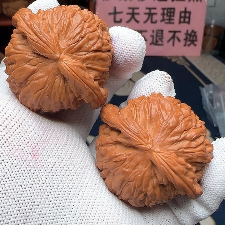 文玩核桃吊坠闷白47