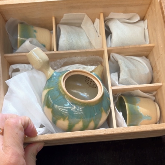 瓷器周边默认瑕疵1