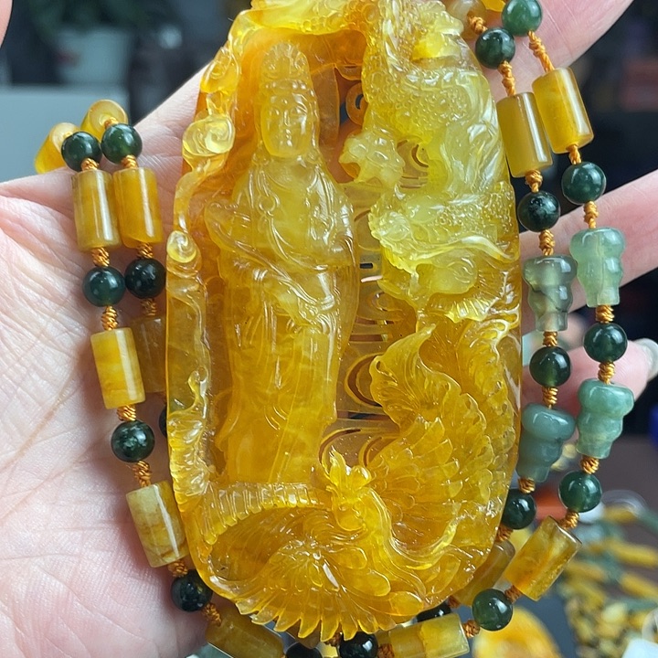 未镶嵌蛇纹石玉颈饰