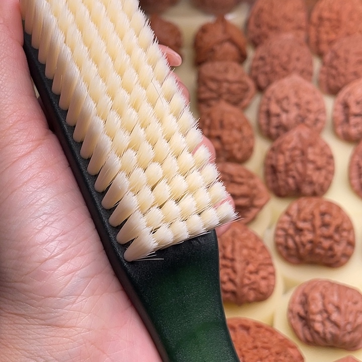 托***神文玩核桃把件纳米刷