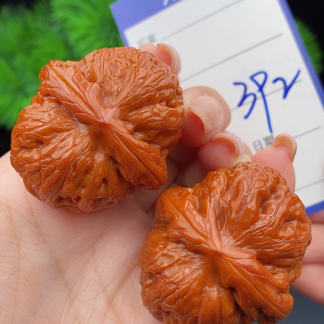 文玩核桃把件42元宝392