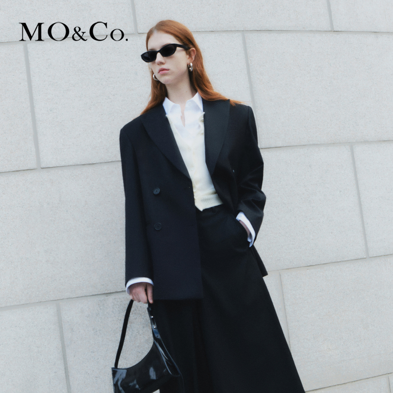 【王雪糕专属】MOCO春戗驳领双排扣后V领绑带宽松西装MBD1BLAT02