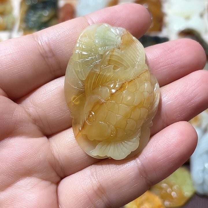 岫玉吊坠(赠链)未镶嵌