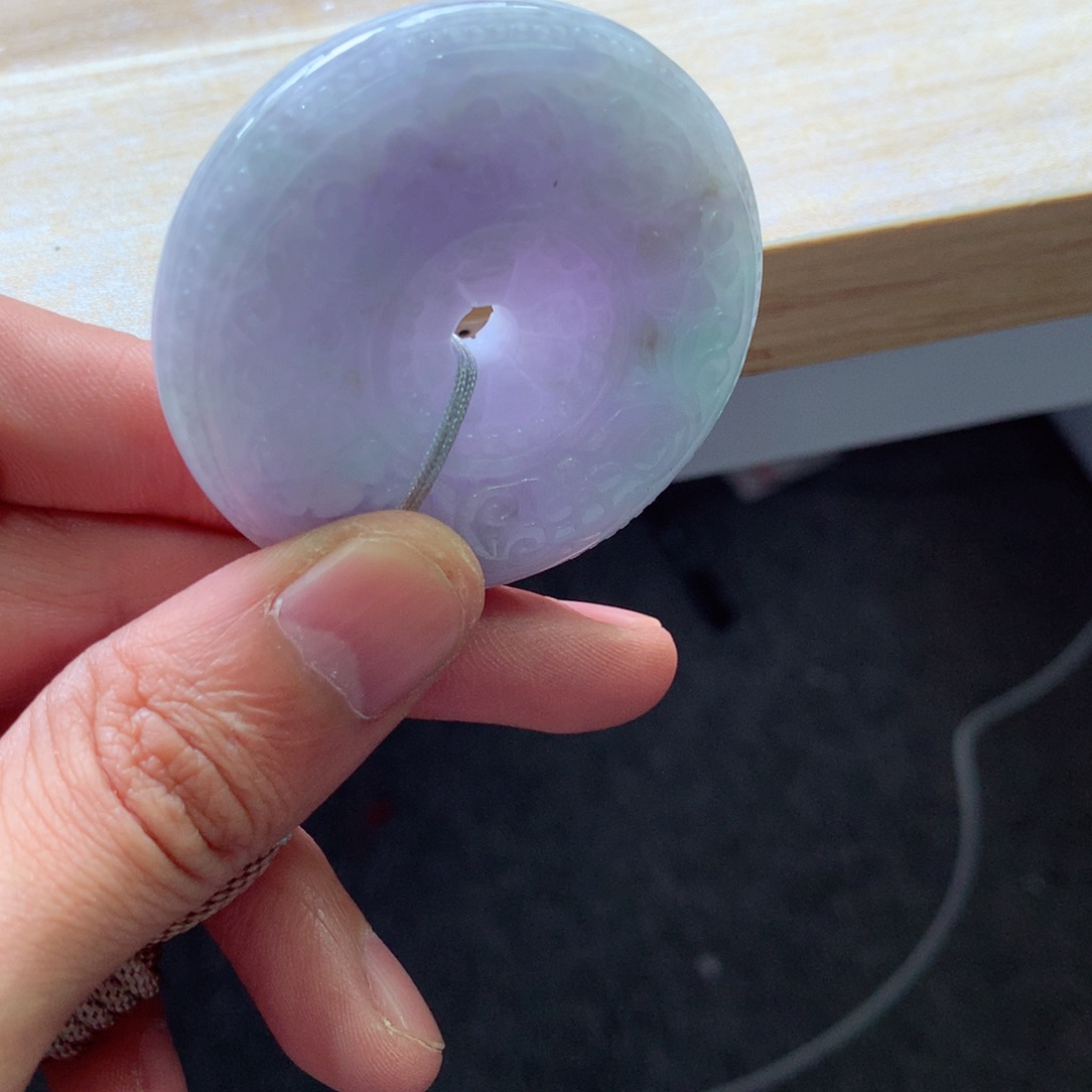 翡翠颈饰未镶嵌吊坠