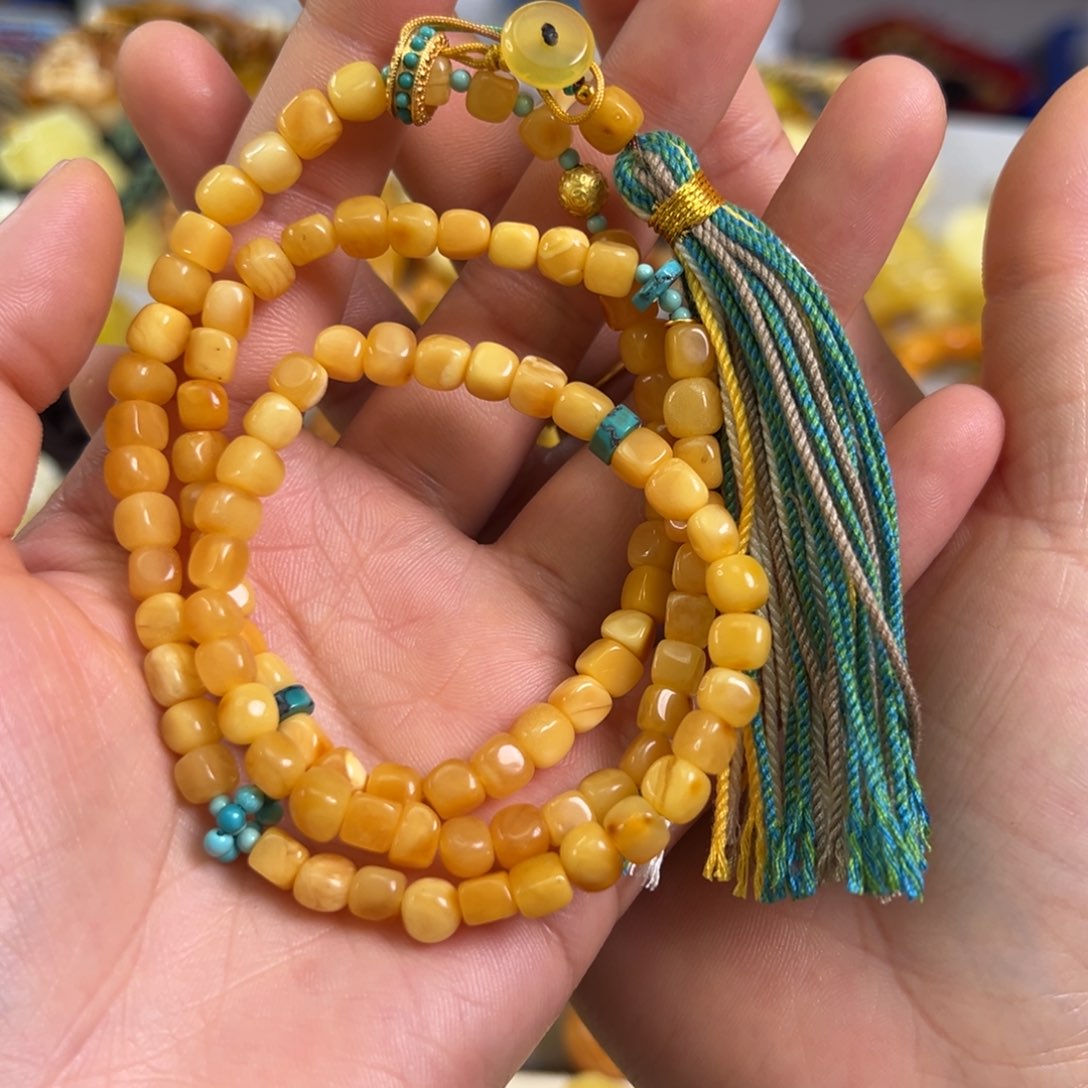 未镶嵌蜜蜡裸石蜜蜡